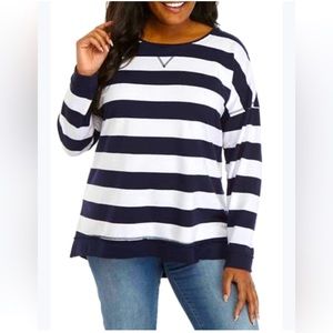 Crown & Ivy Lightweight Raw Edge Sweatshirt Size Medium